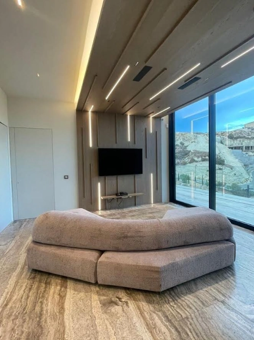 6+ Bedroom House for Sale in Agios Tychonas, Limassol District