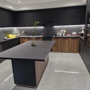 3 Bedroom Apartment for Rent in Germasogeia, Limassol District