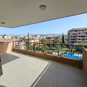 2 Bedroom Apartment for Sale in Paphos – Universal