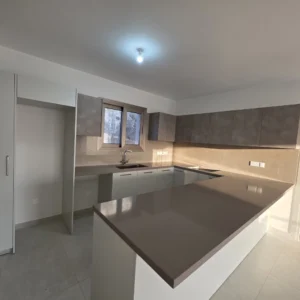 2 Bedroom Apartment for Sale in Paphos – Universal