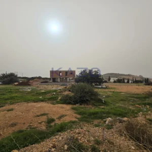 885m² Plot for Sale in Agios Tychonas, Limassol District