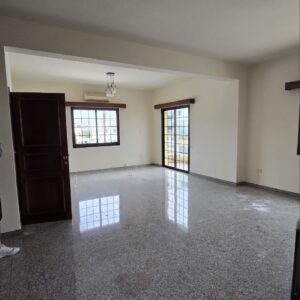 3 Bedroom Apartment for Rent in Kato Polemidia, Limassol District