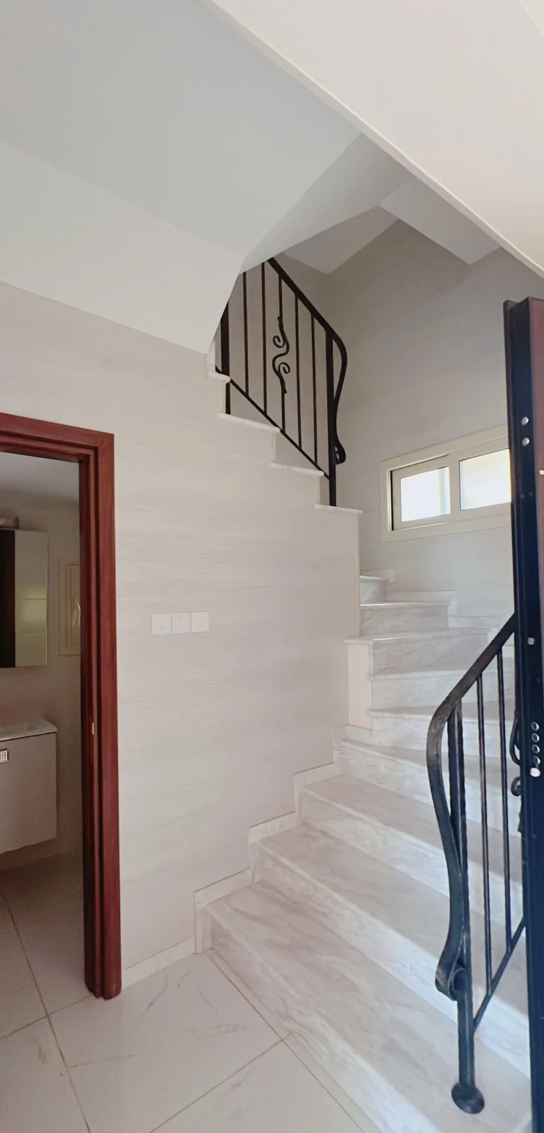 Cheap Houses and Villas for Sale Limassol up to 700000 euro