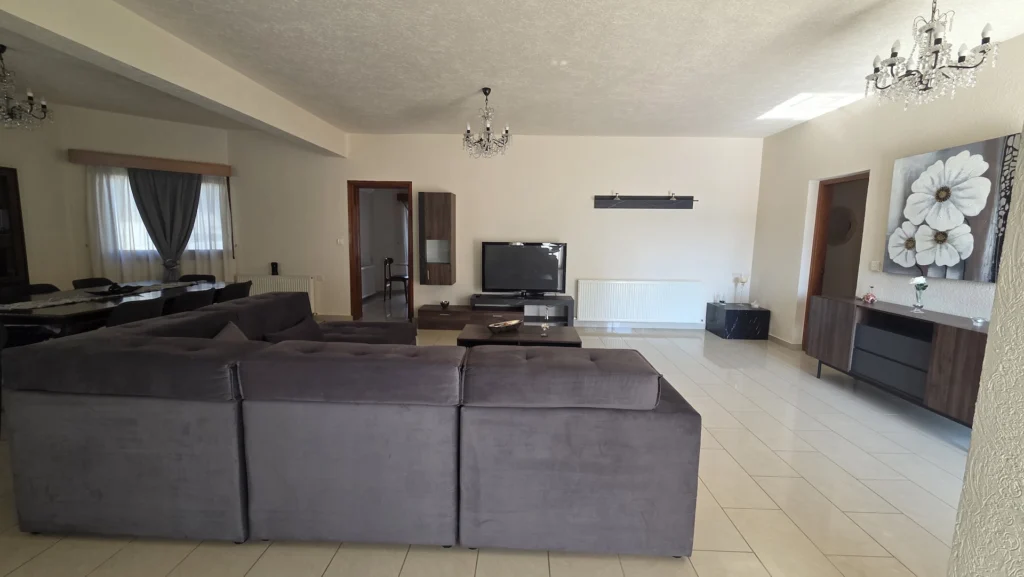 3 Bedroom House for Rent in Limassol – Ekali