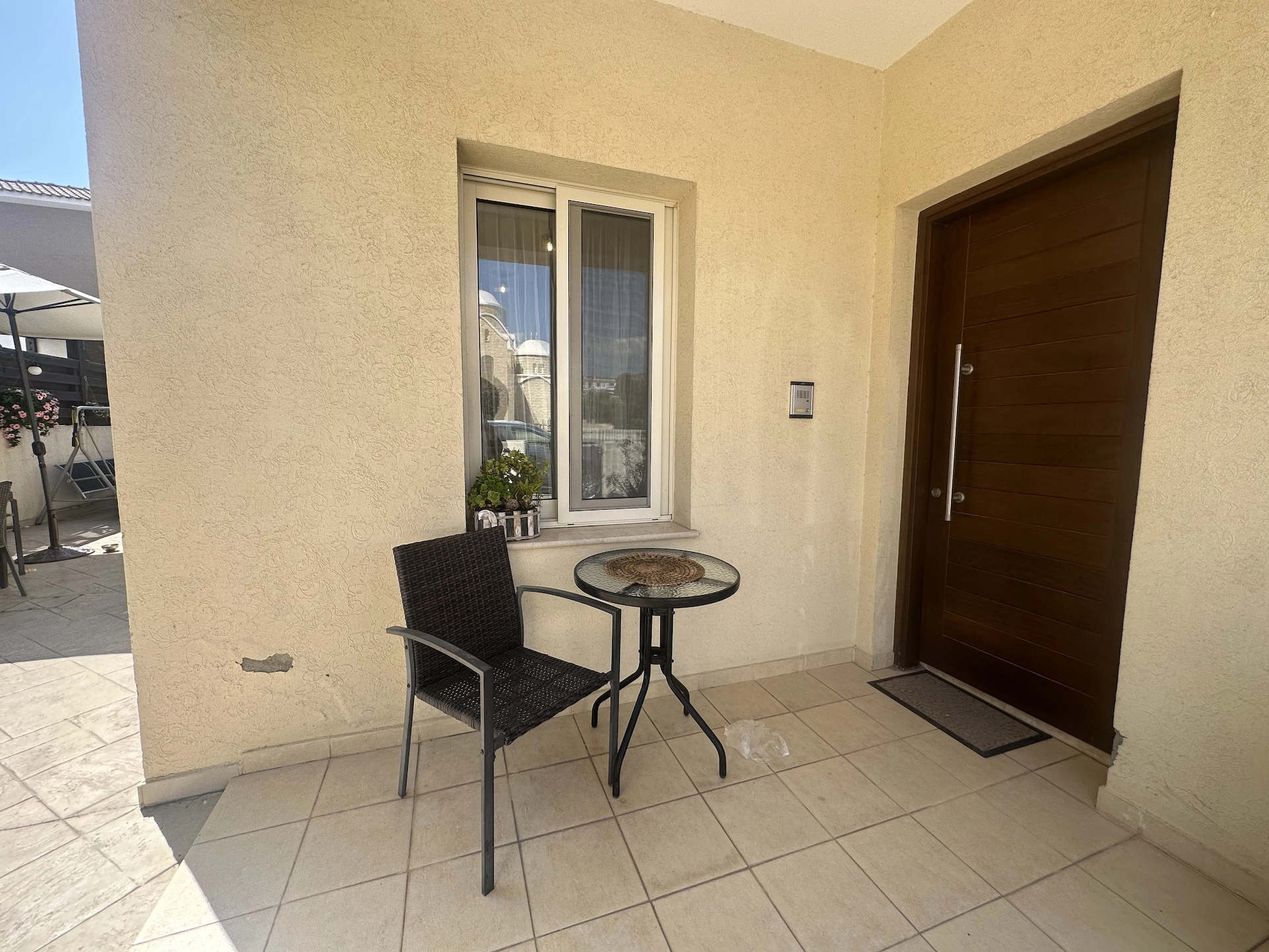 2 Bedroom House for Rent in Agios Tychonas, Limassol District