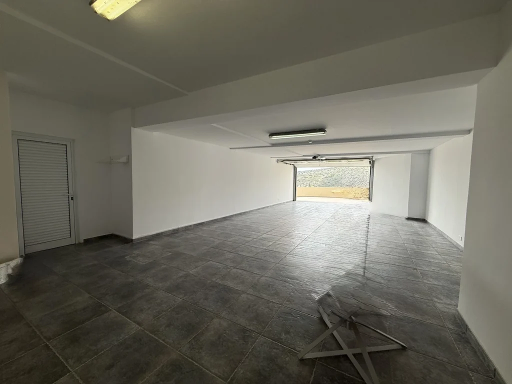 5 Bedroom House for Rent in Agios Tychonas, Limassol District