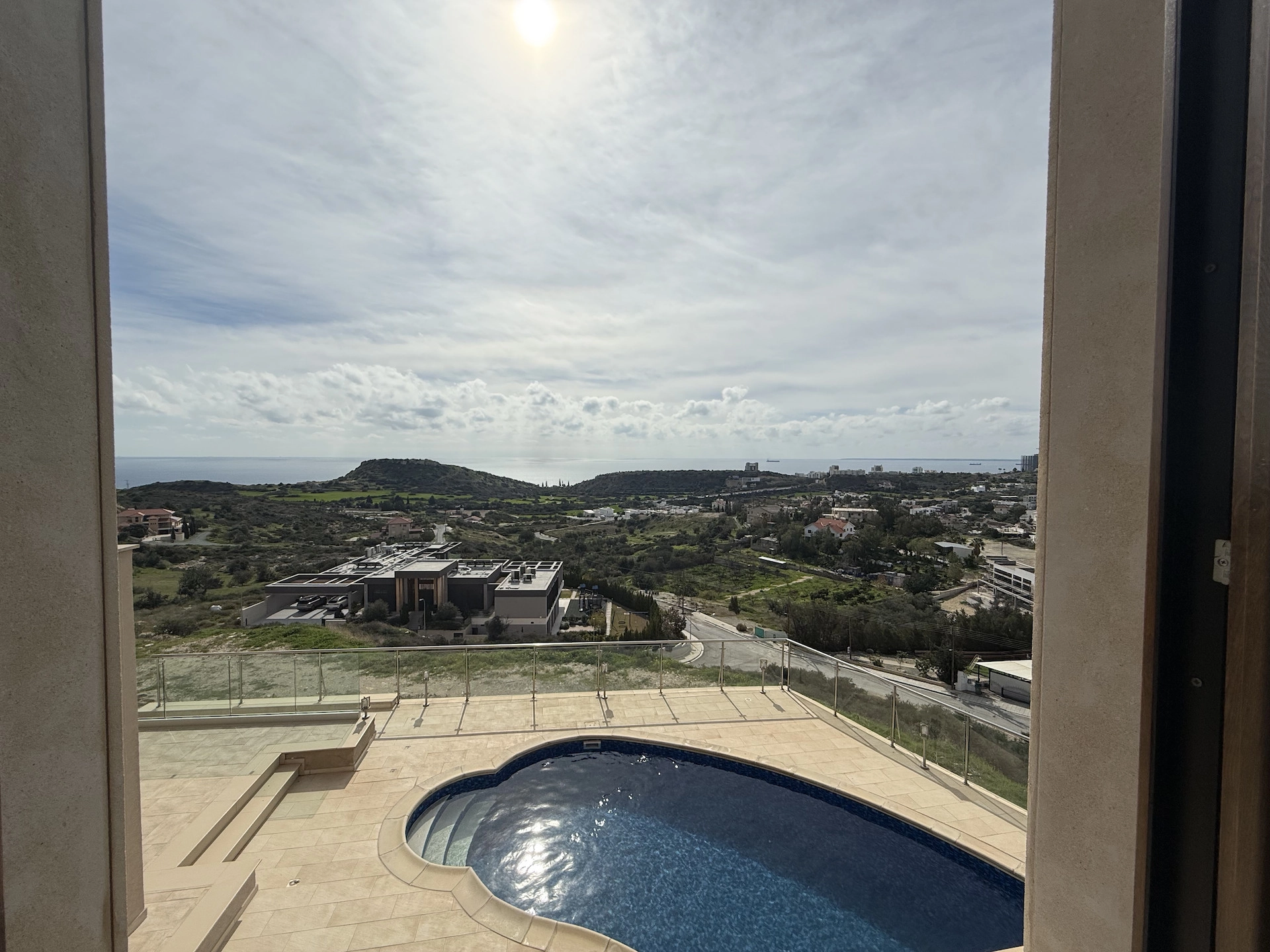 5 Bedroom House for Rent in Agios Tychonas, Limassol District
