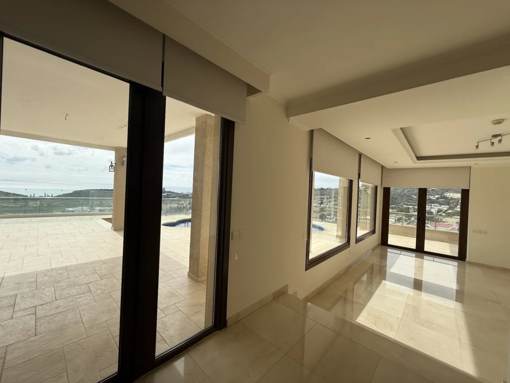 5 Bedroom House for Rent in Agios Tychonas, Limassol District