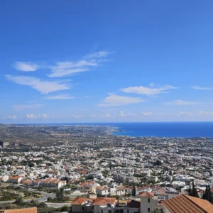 5 Bedroom House for Sale in Peyia, Paphos District