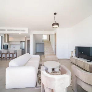 3 Bedroom House for Sale in Chlorakas, Paphos District