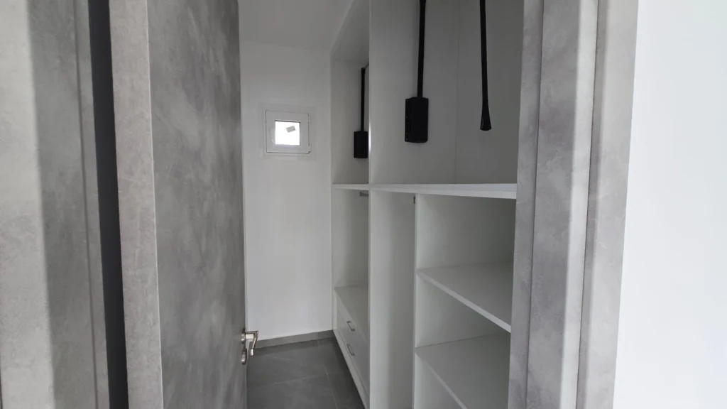 5 Bedroom House for Rent in Agios Tychonas, Limassol District