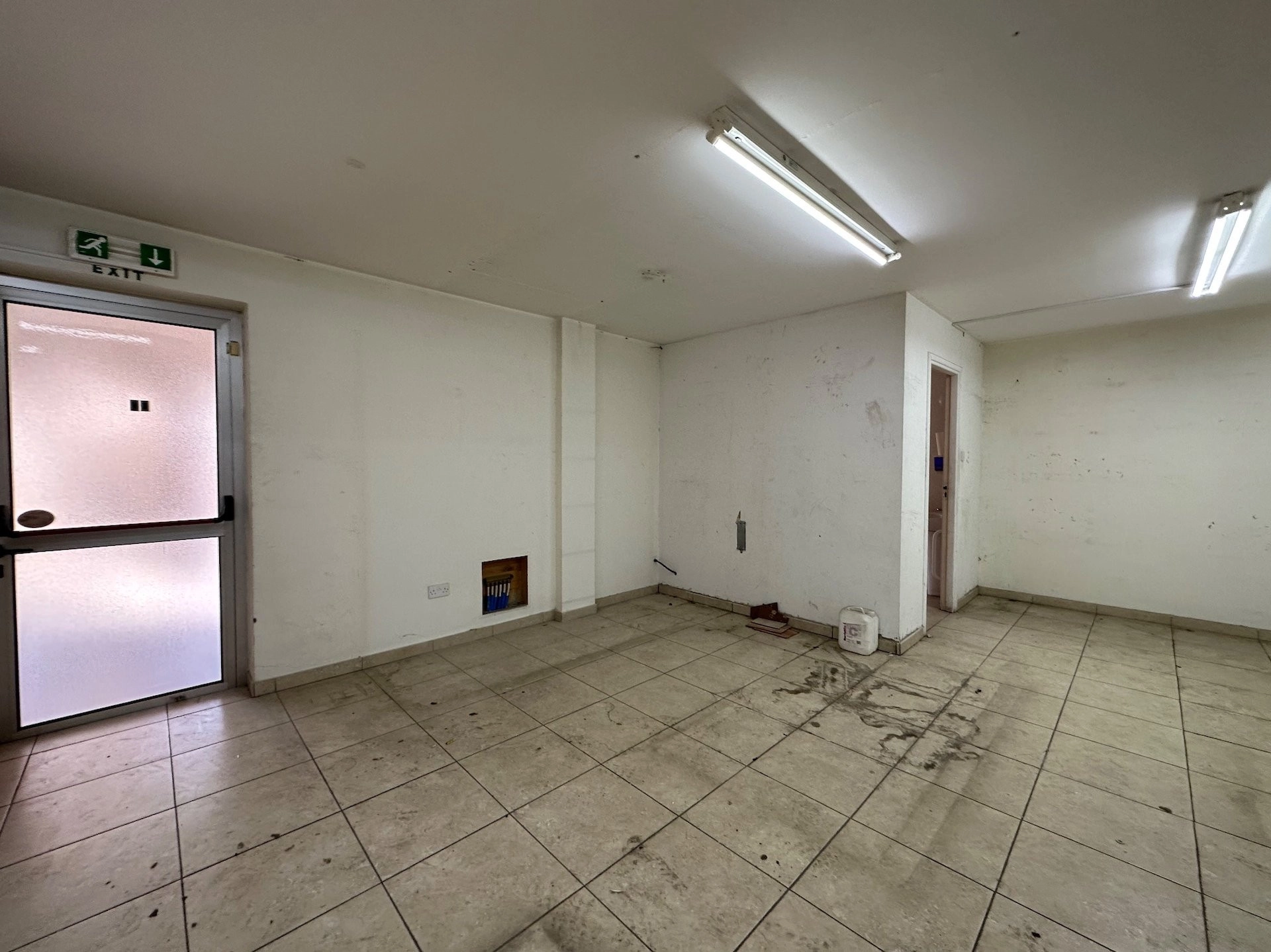 500m² Building for Rent in Limassol District