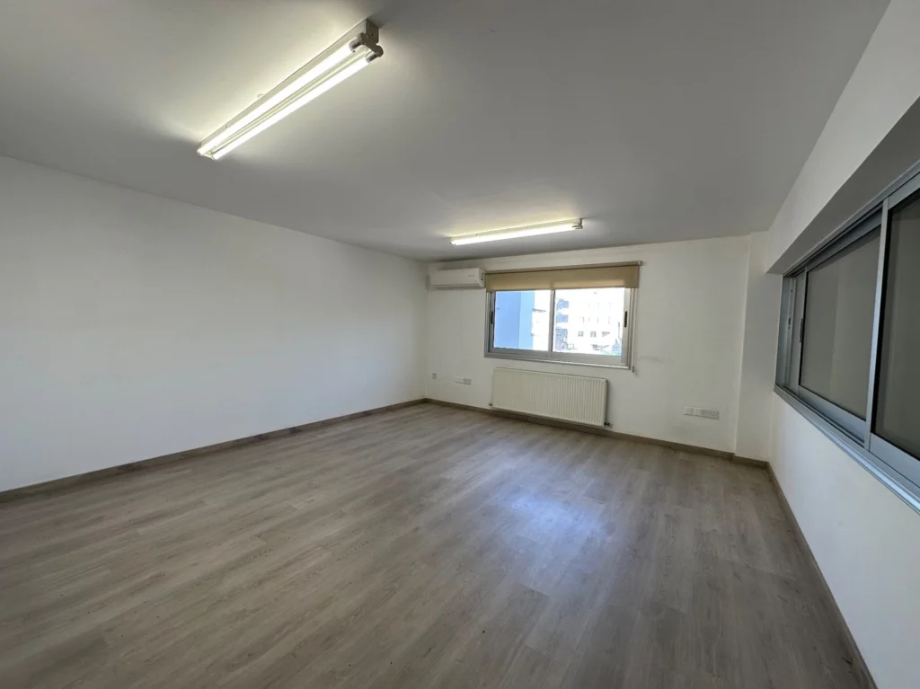 500m² Building for Rent in Limassol District