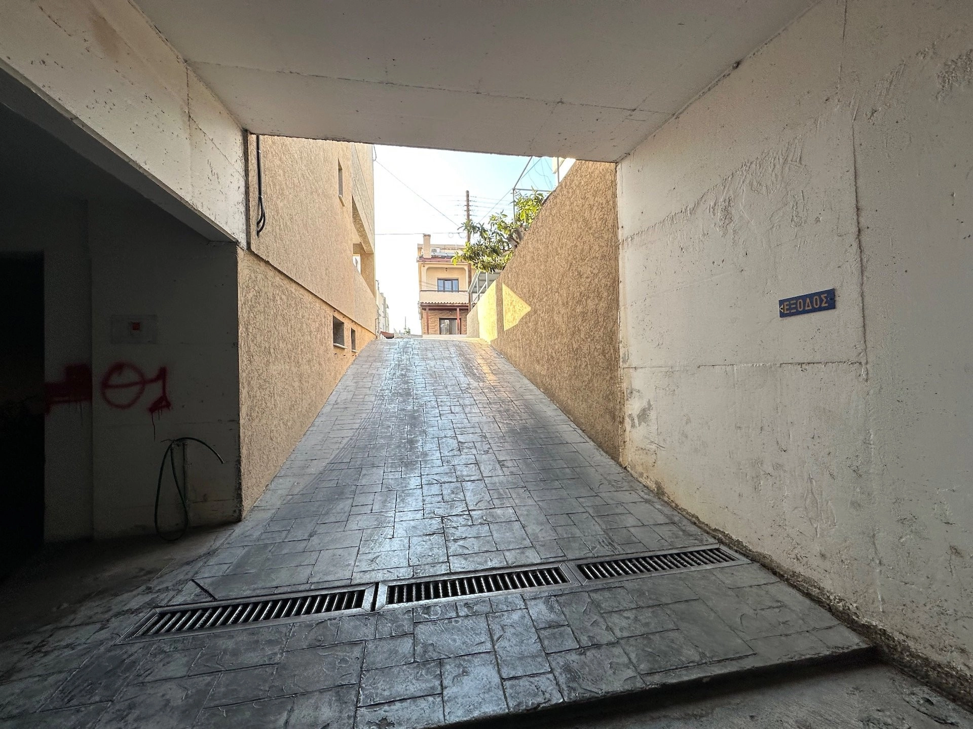 500m² Building for Rent in Limassol District