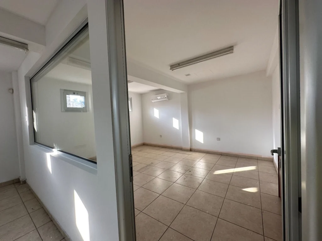 500m² Building for Rent in Limassol District