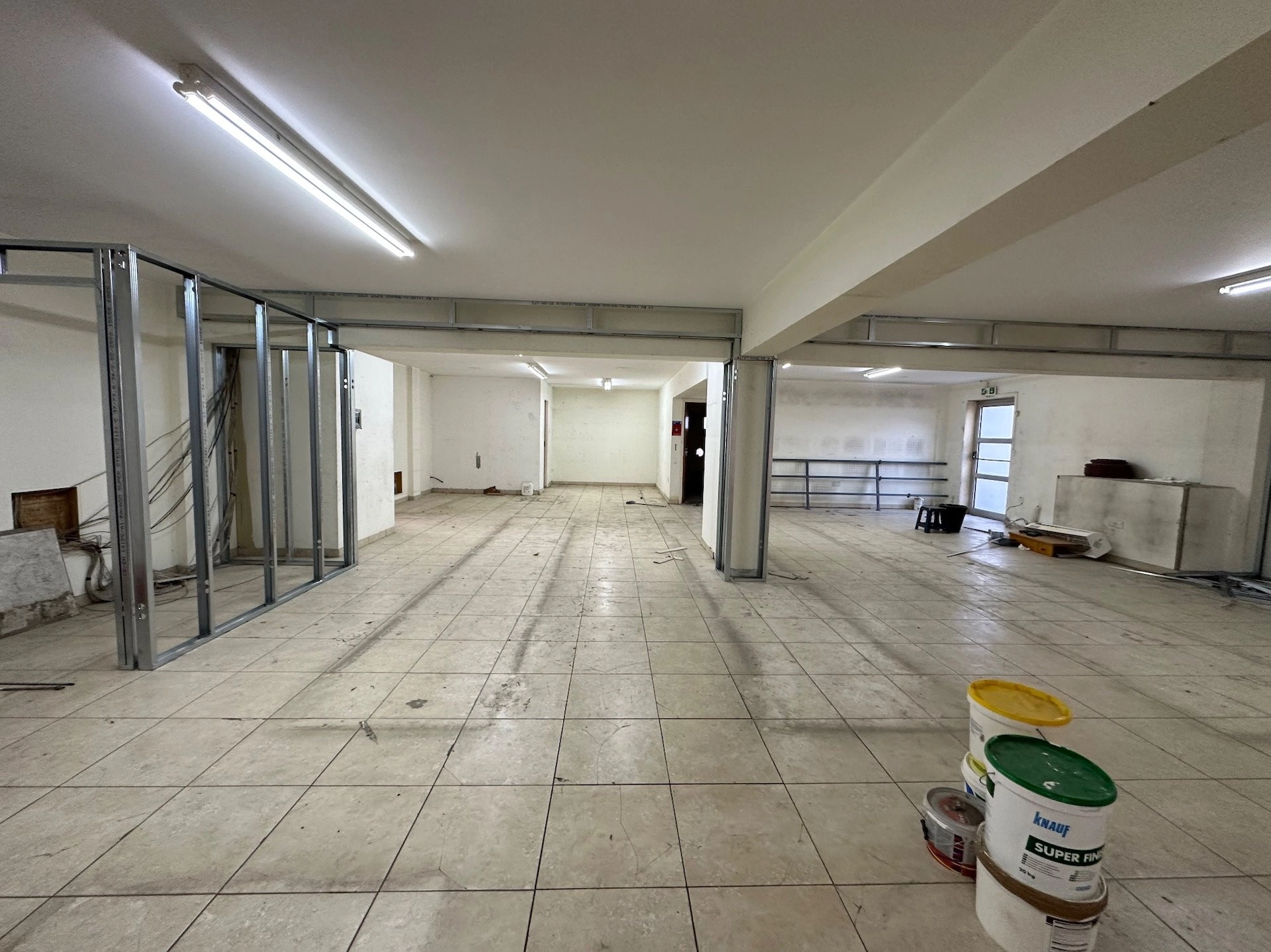 500m² Building for Rent in Limassol District