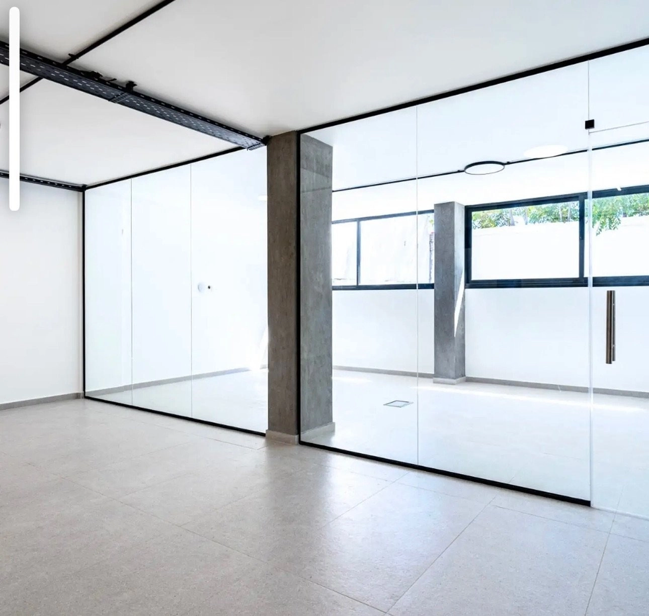 450m² Office for Rent in Limassol District
