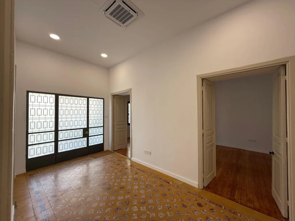 170m² Office for Rent in Limassol District
