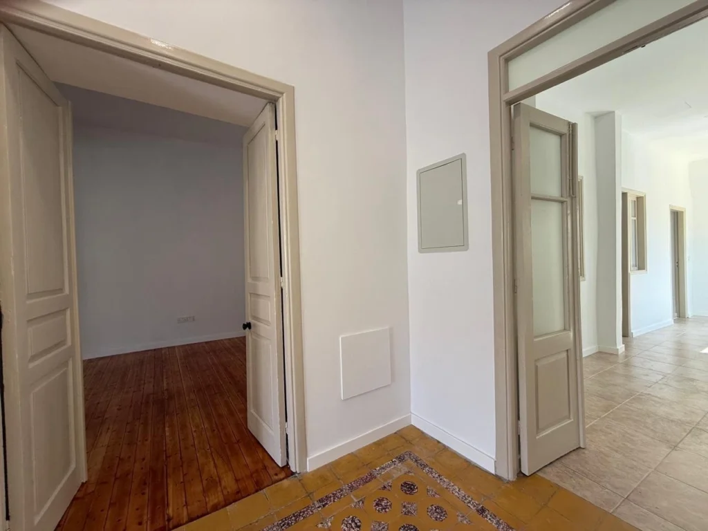 170m² Office for Rent in Limassol District