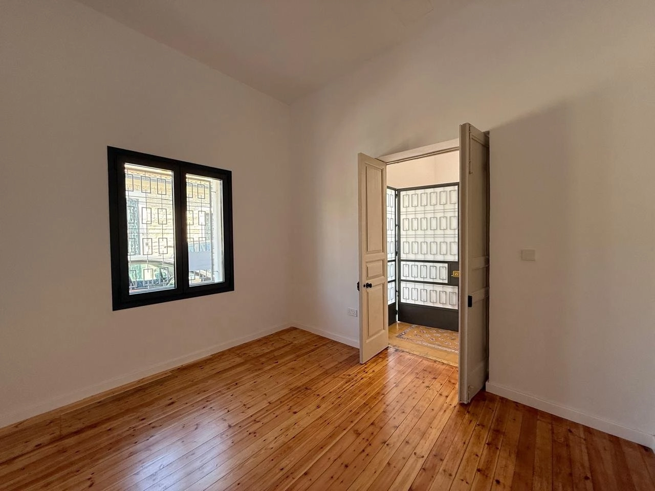 170m² Office for Rent in Limassol District