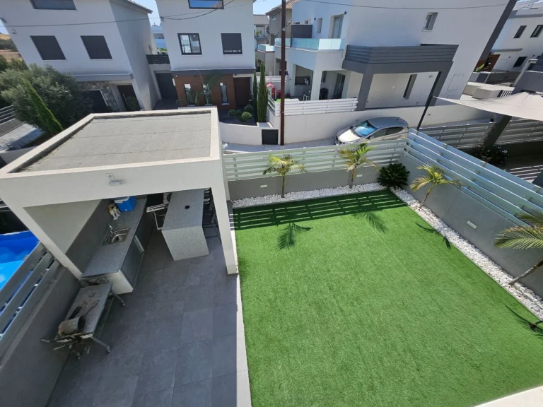 Cheap Houses and Villas for Sale Limassol up to 600000 euro