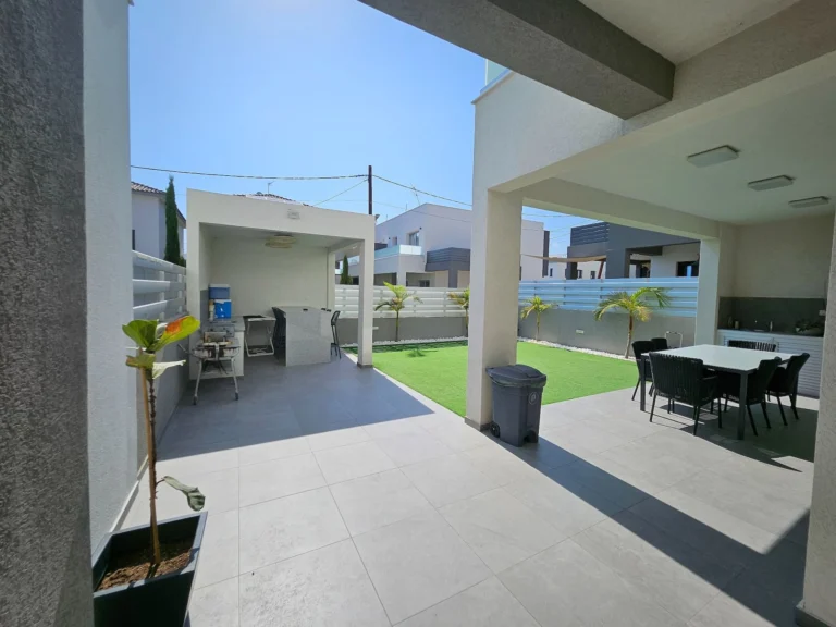 Cheap Houses and Villas for Sale Limassol up to 600000 euro