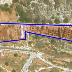4,900m² Plot for Sale in Agios Tychonas, Limassol District