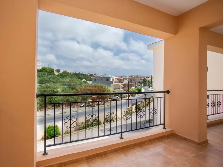 Cheap Apartments for Sale Paphos up to 200000 euro