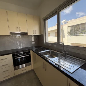 Квартира с 3 спальнями в аренду в районе Лимассола