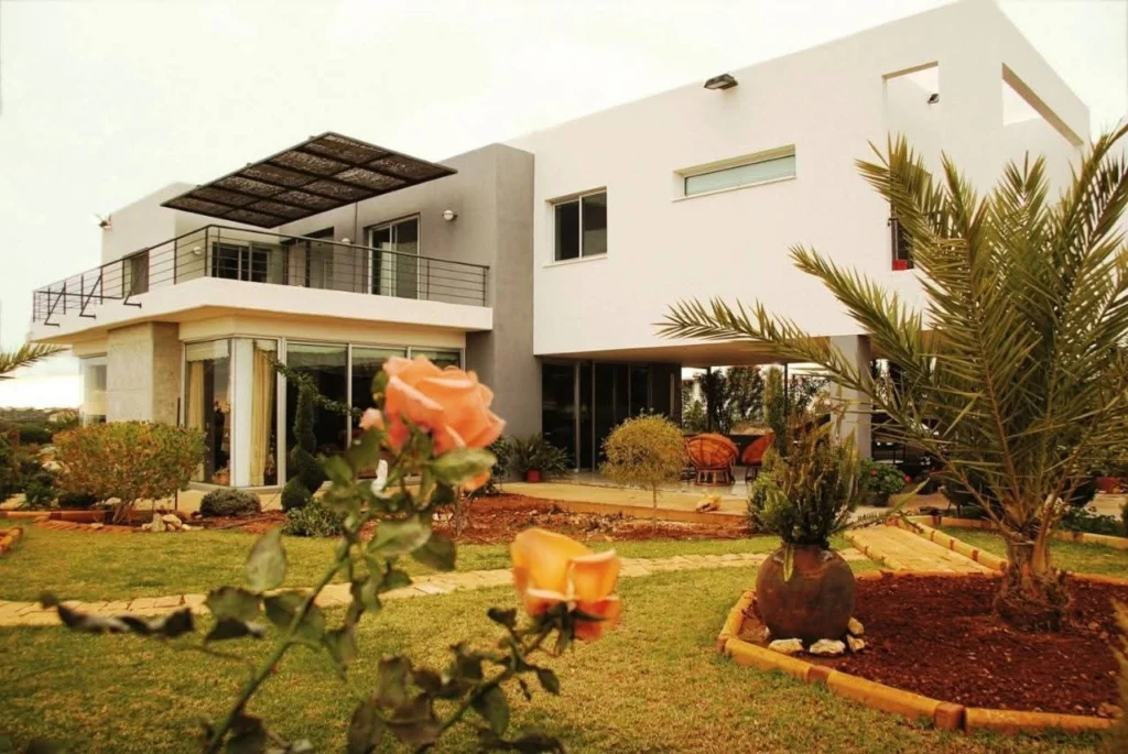 4 Bedroom House for Rent in Ypsonas, Limassol District