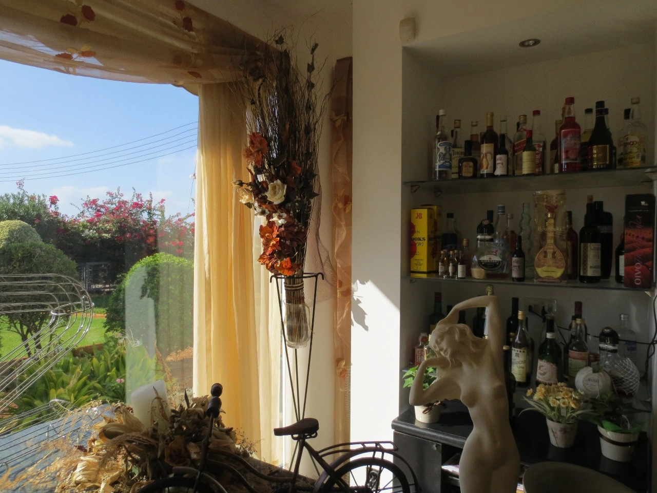 4 Bedroom House for Rent in Ypsonas, Limassol District