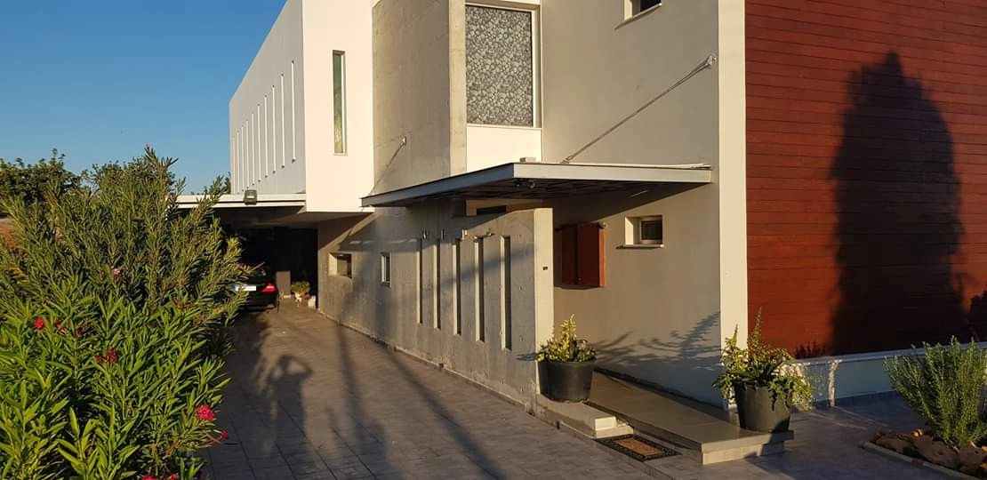 4 Bedroom House for Rent in Ypsonas, Limassol District