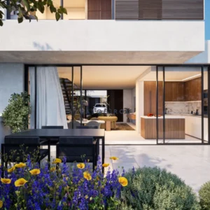 3 Bedroom House for Sale in Pervolia Larnacas