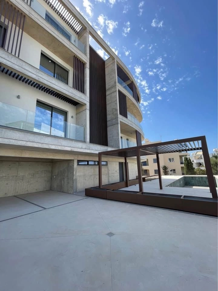 Cheap Apartments for Sale Paphos up to 500000 euro