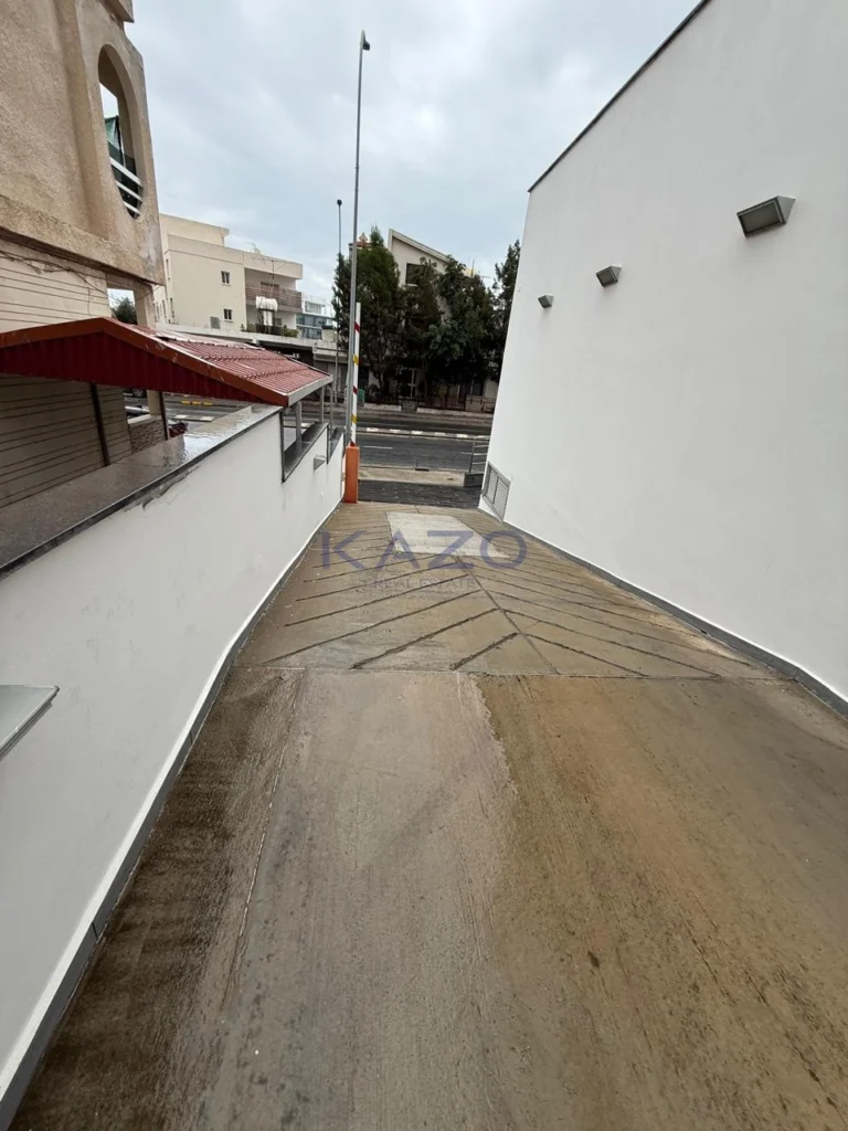 212m² Office for Rent in Limassol – Mesa Geitonia