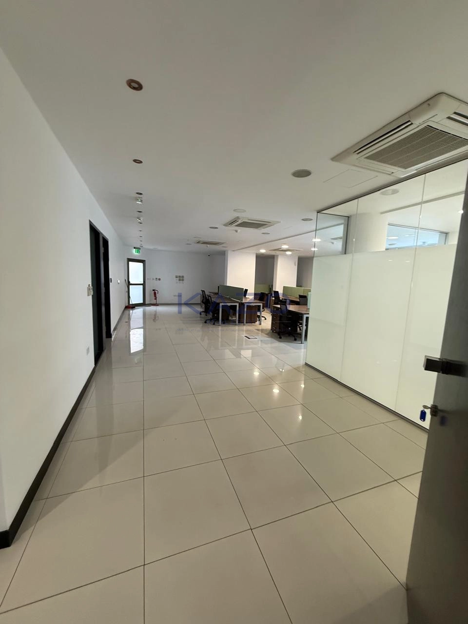 212m² Office for Rent in Limassol – Mesa Geitonia