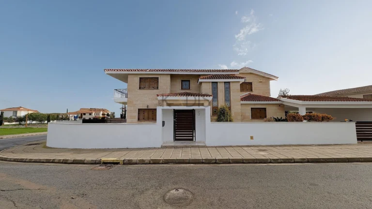 Cheap Houses and Villas for Sale Nicosia up to 700000 euro