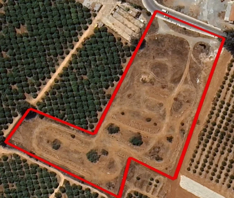 18,500m² Plot for Sale in Limassol – Tsiflikoudia
