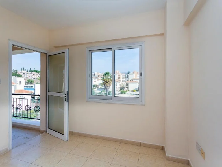 Cheap Apartments for Sale Paphos up to 200000 euro