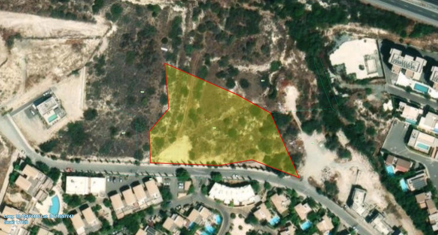6,413m² Plot for Sale