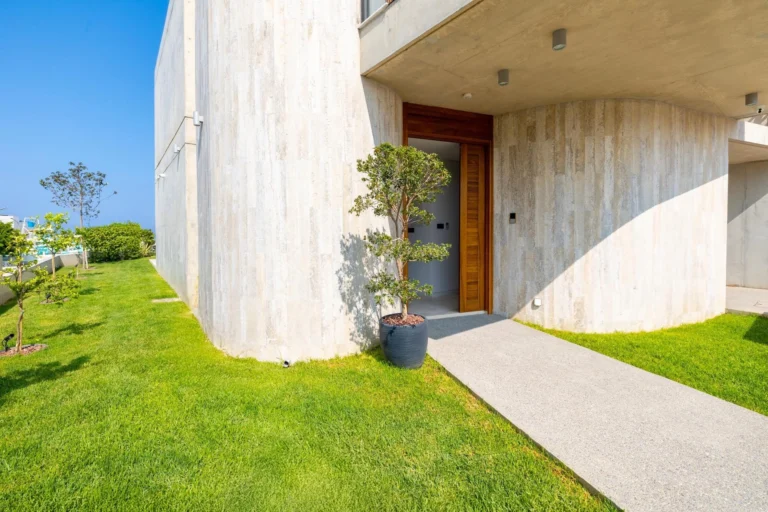 Cheap Houses and Villas for Sale Paphos up to 800000 euro