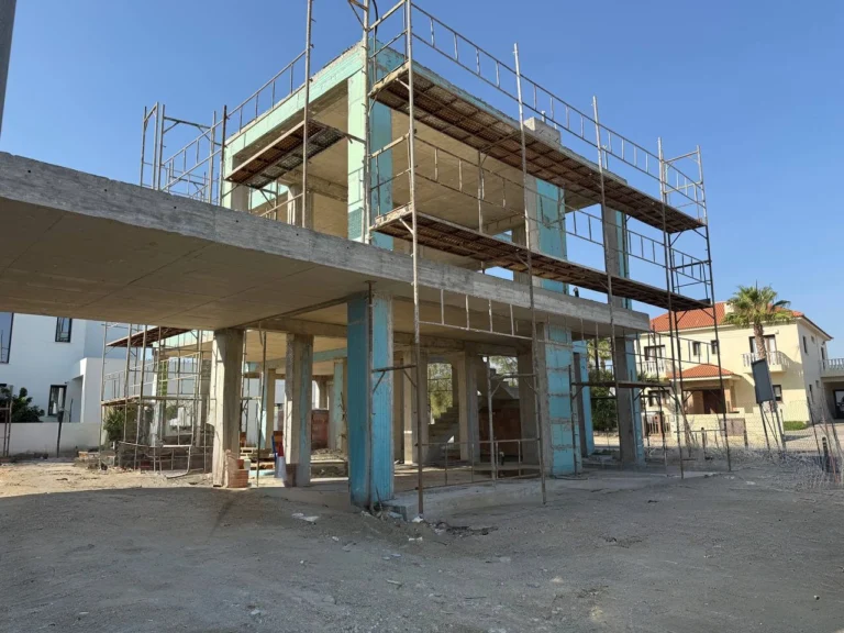 Cheap Houses and Villas for Sale Nicosia up to 800000 euro