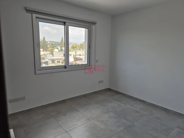 Προς Ενοικίαση