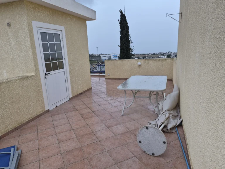 Προς Ενοικίαση