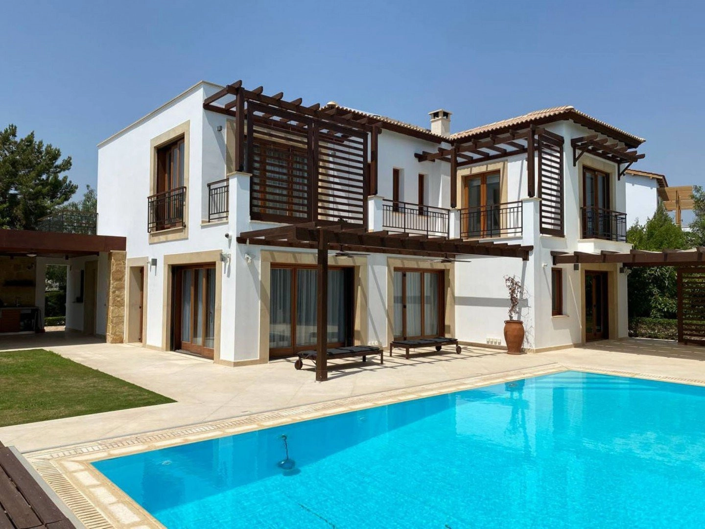 300m² House for Sale in Paphos District