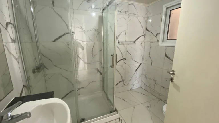 Προς Ενοικίαση