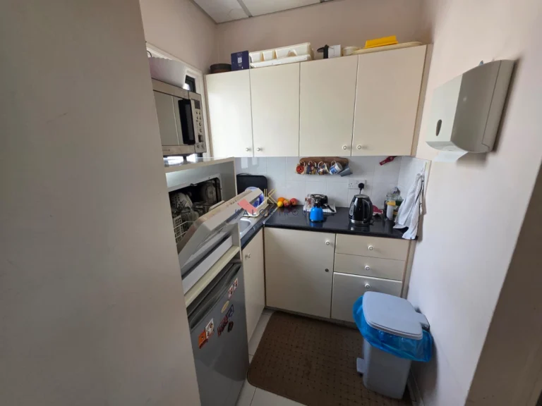 Προς Ενοικίαση