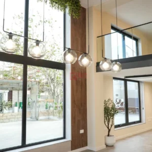 180m² Office for Rent