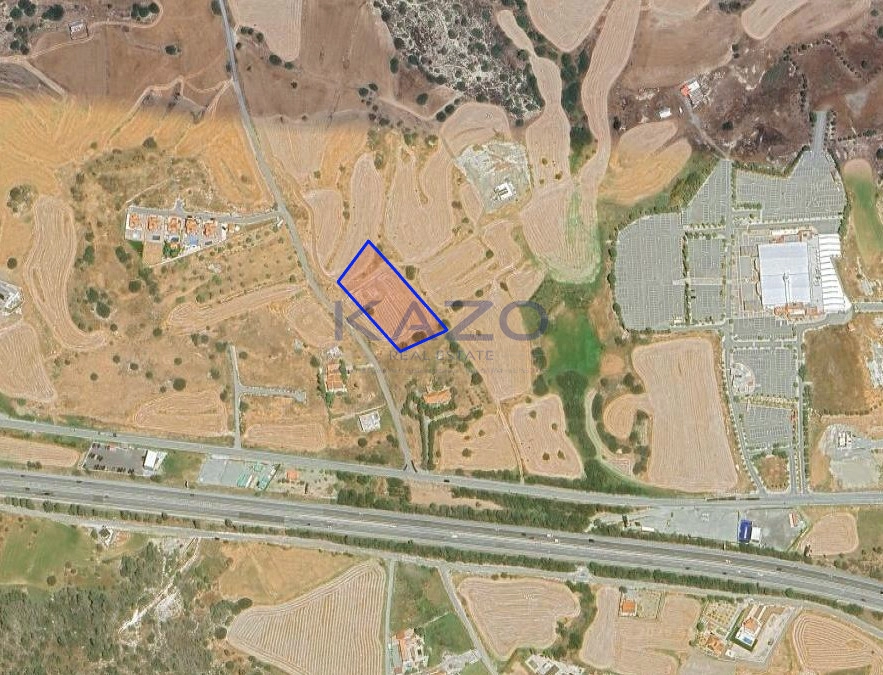 5,017m² Plot for Sale in Monagroulli, Limassol District