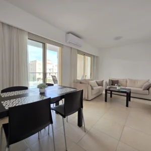 2 Bedroom Apartment for Sale in Paphos – Universal